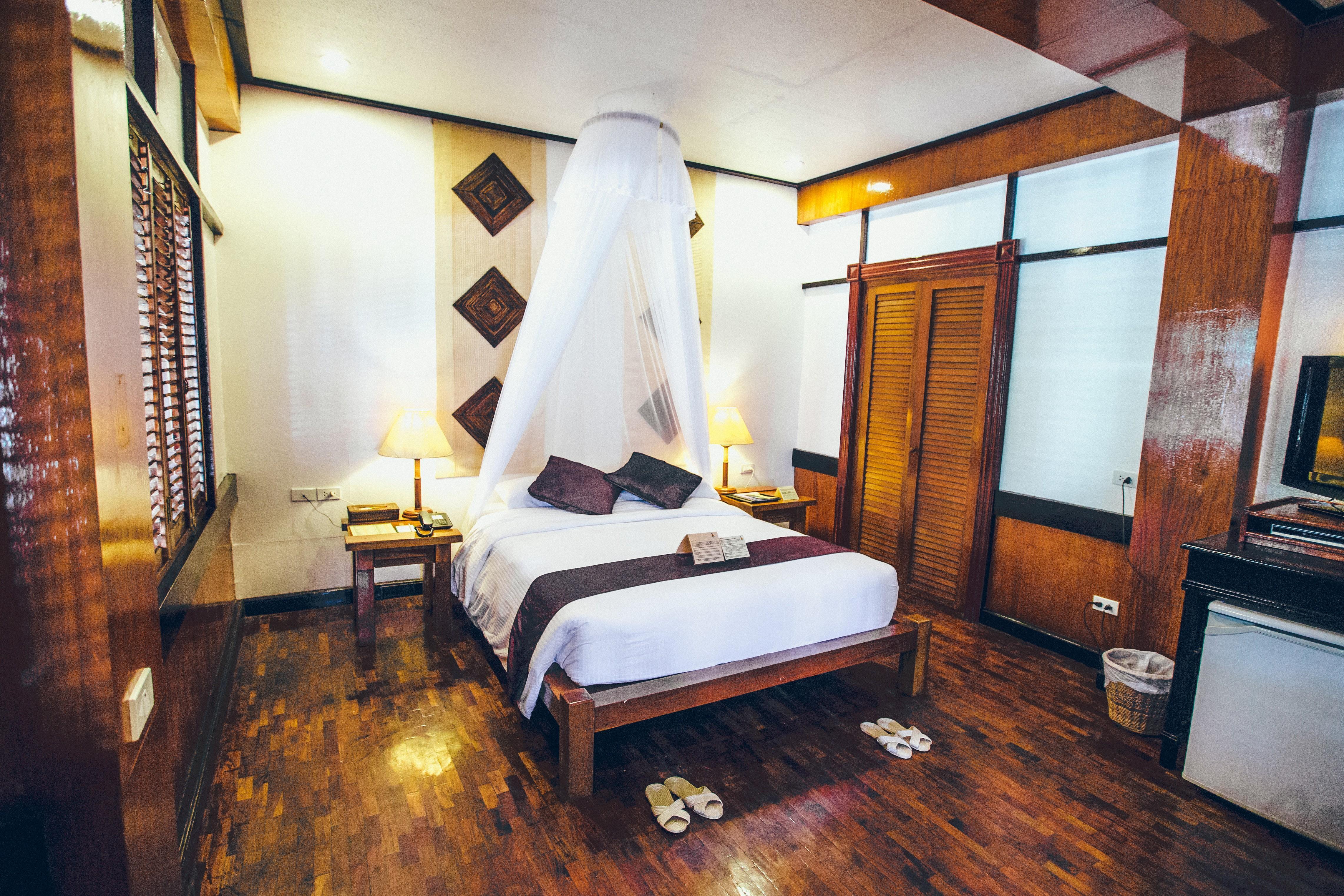 Hotel Fridays Boracay