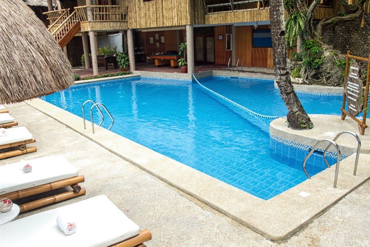 Fridays Boracay Hotel 4*